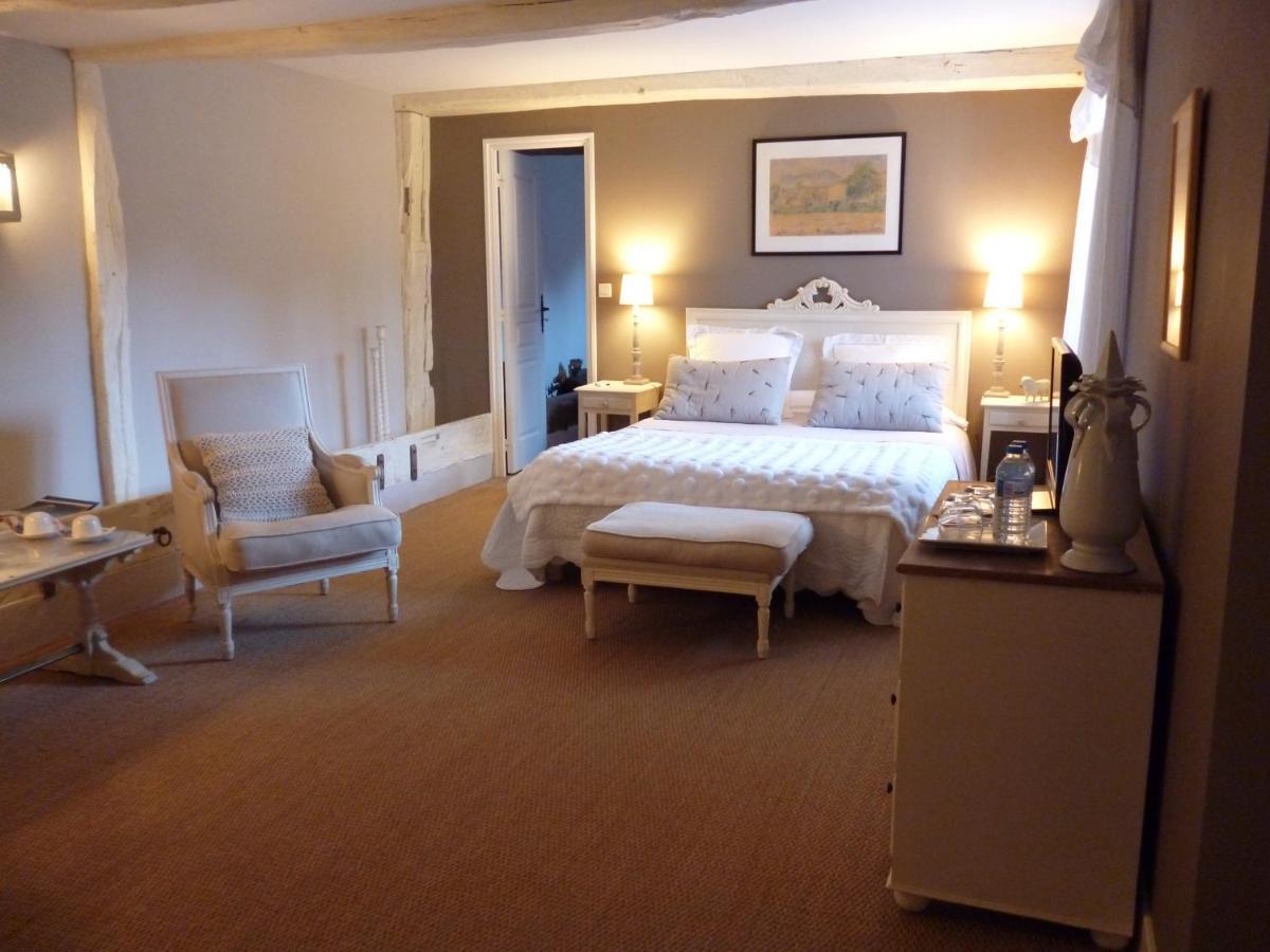 Bed and Breakfast Domaine De La Creuse Moussey  Екстер'єр фото