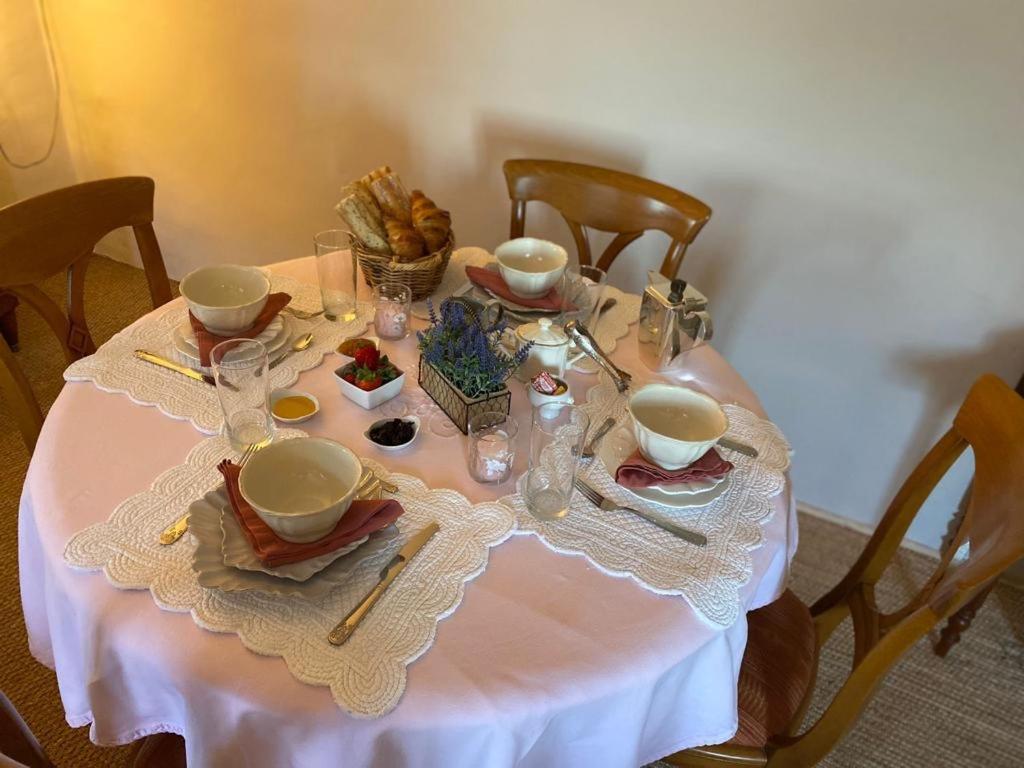 Bed and Breakfast Domaine De La Creuse Moussey  Екстер'єр фото